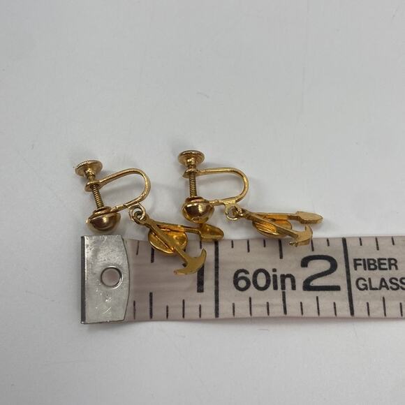 Unique Vintage Gold stone shovel and pick screw back earrings - Picture 3 of 3